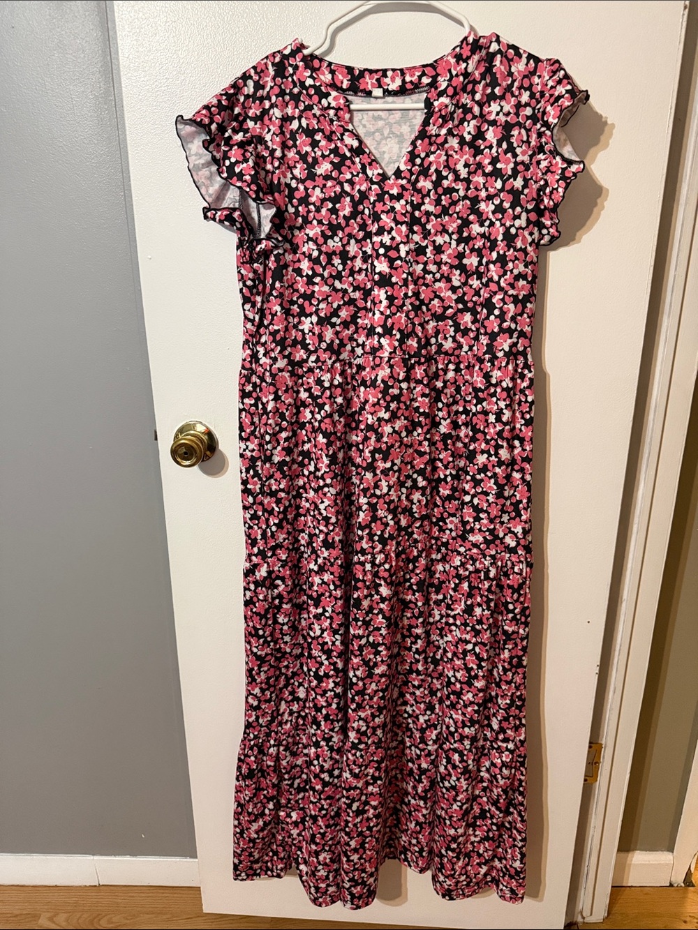 Girls' Pink Floral Maxi Dress with Ruffle Sleeves